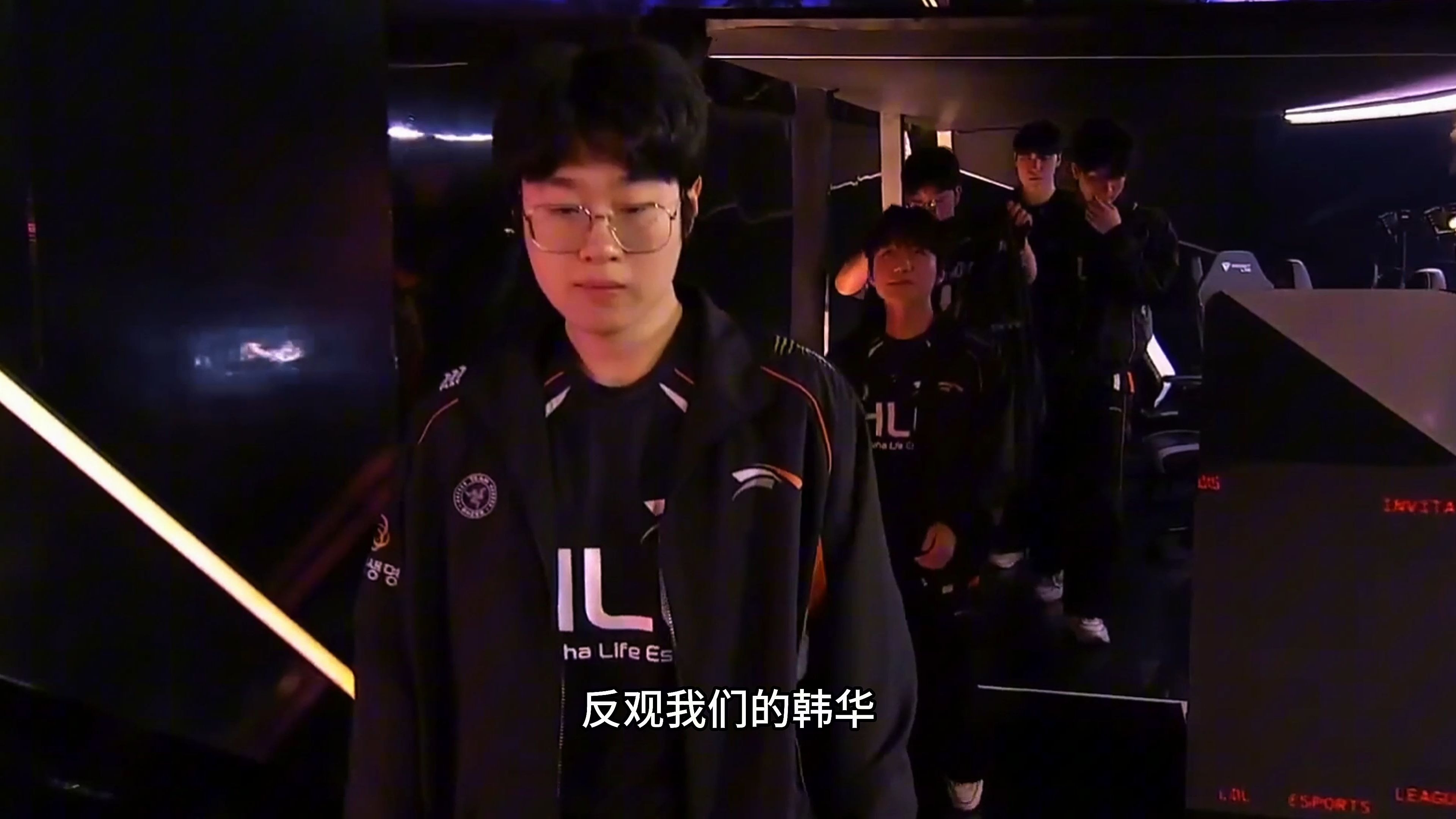 HLE碾压GEN，Knight团战一打五入围赛2:0（首尔）