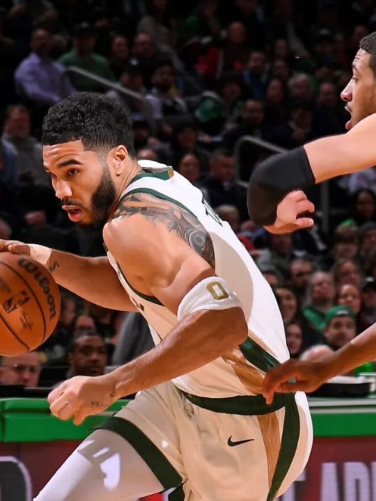 步行者胜凯尔特人，泰特领队全队拿下胜利