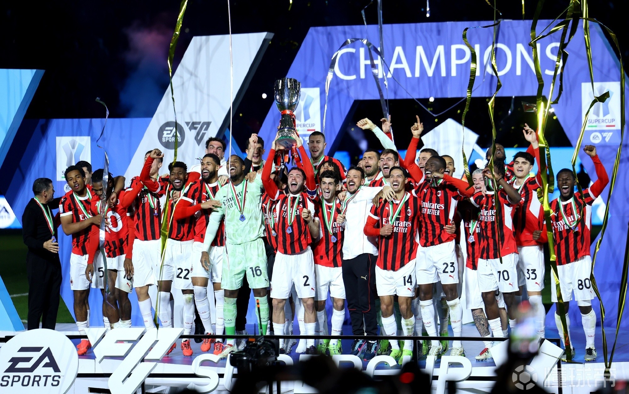 包含青年足球锦标赛:意大利队夺得冠军的词条 包含青年足球锦标赛:意大利队夺得冠军的词条