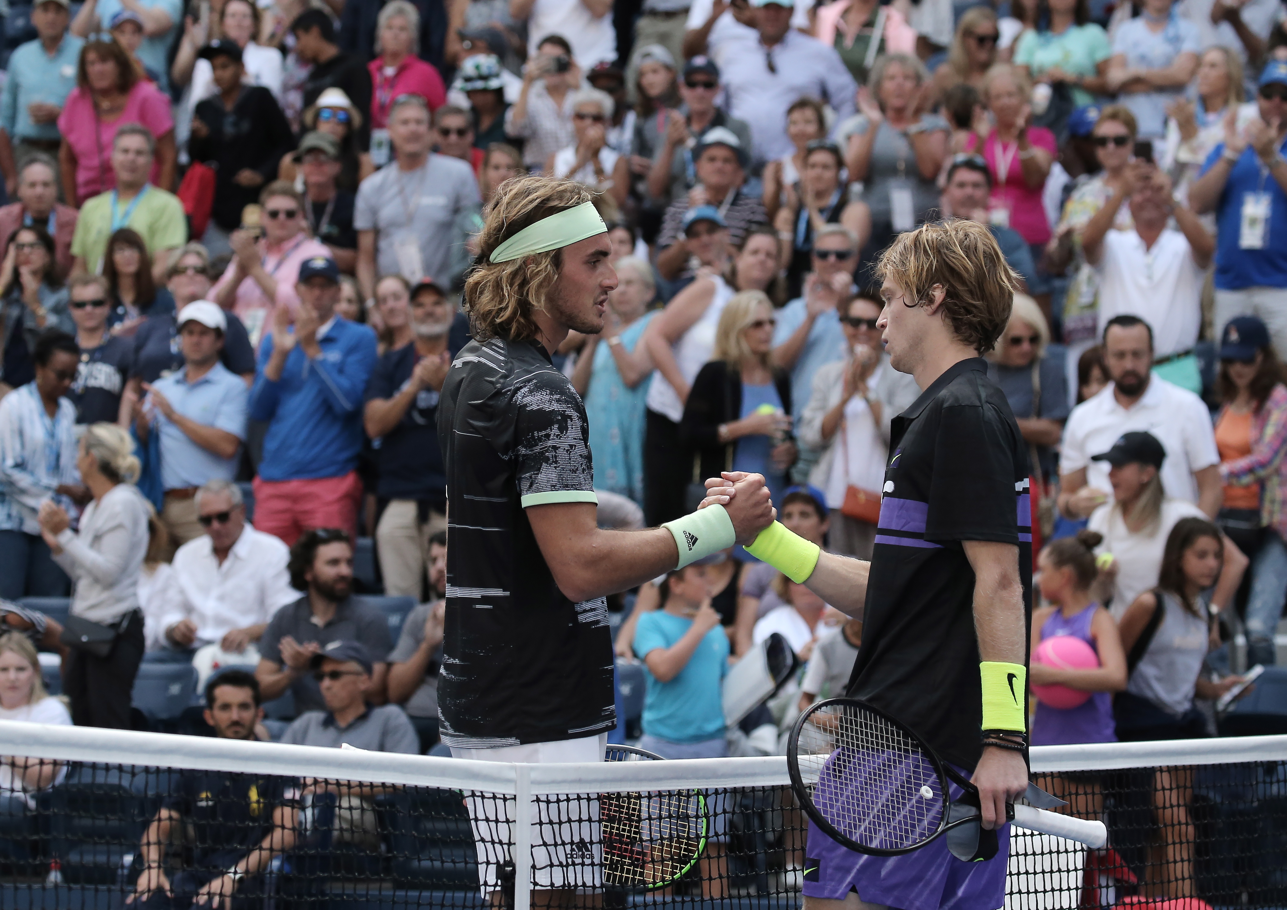 美国网球队绝地反击澳大利亚网球队,西西帕斯统治全场的简单介绍 美国网球队绝地反击澳大利亚网球队,西西帕斯统治全场的简单介绍