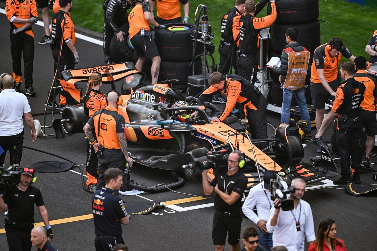 关于红牛二队力克威廉姆斯，汉密尔顿关键制胜的信息