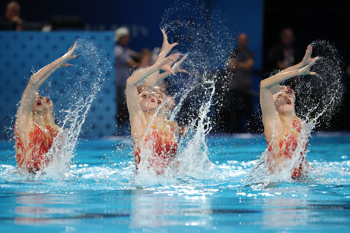 关于日本队力克波兰队，奥恰洛夫状态火热的信息
